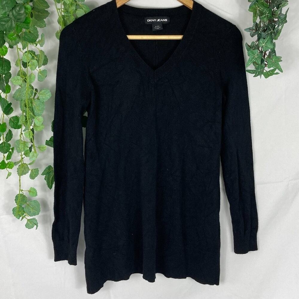 DKNY Jeans Long Sleeve V Neck Sweater